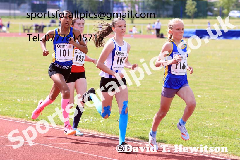 Girls Under-13s 800 metres, 2024 North Eastern Track and Field Champs., Middlesbrough.  Photo: David T. Hewitson/Sports for All Pics